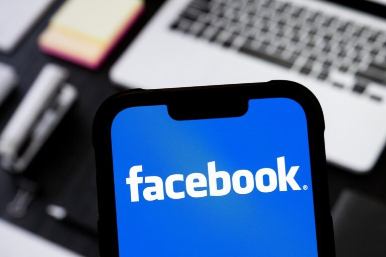Facebook Launches Revolutionary AI Companion App to Supercharge Creators!