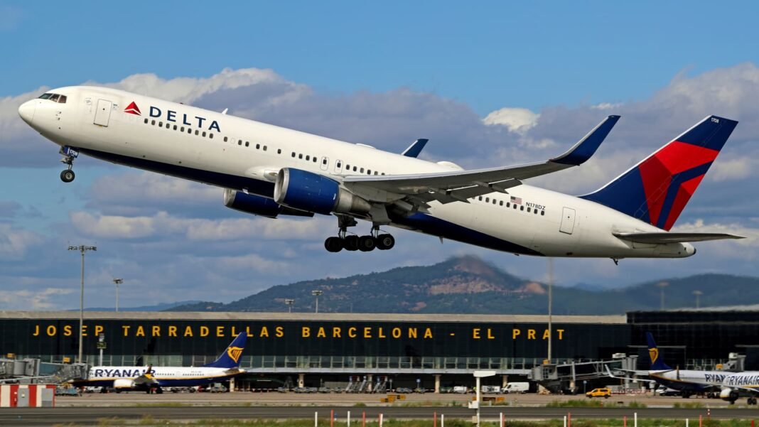 Delta shares jump 12% after airline reinstates 2025 profit outlook as CEO says bookings stabilized