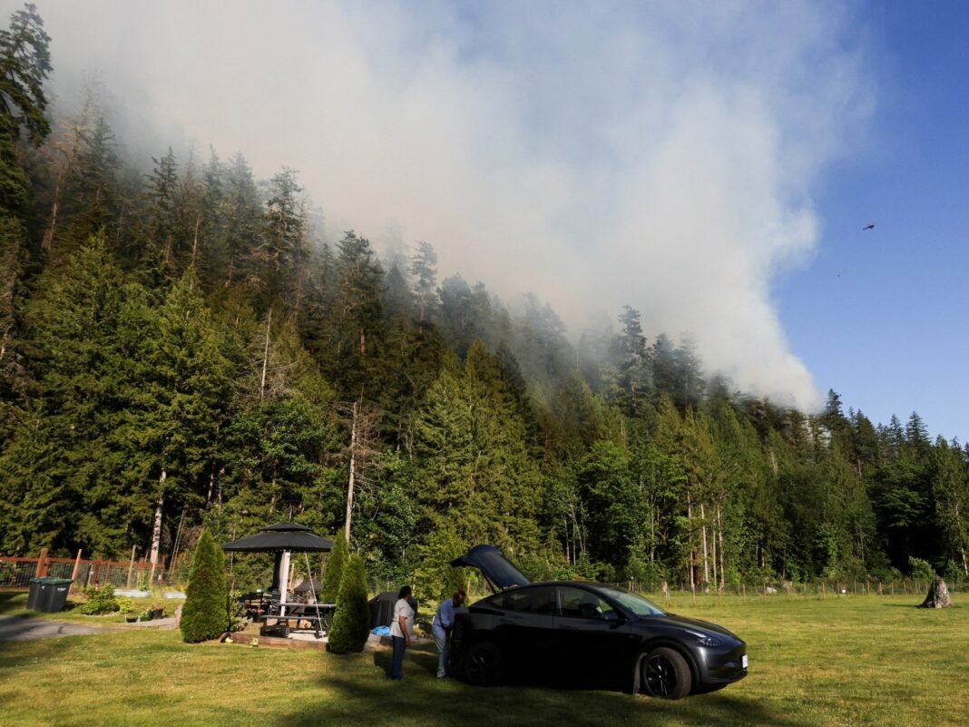 Canadian wildfire smoke triggers air quality alerts in US