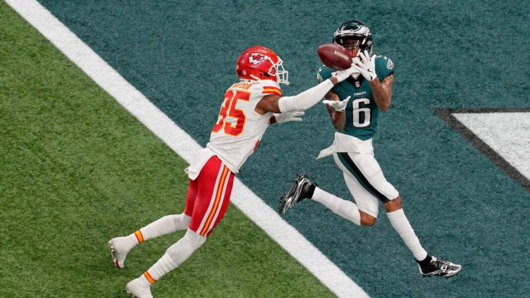 ESPN, Fox to bundle upcoming streaming services for $39.99 a month