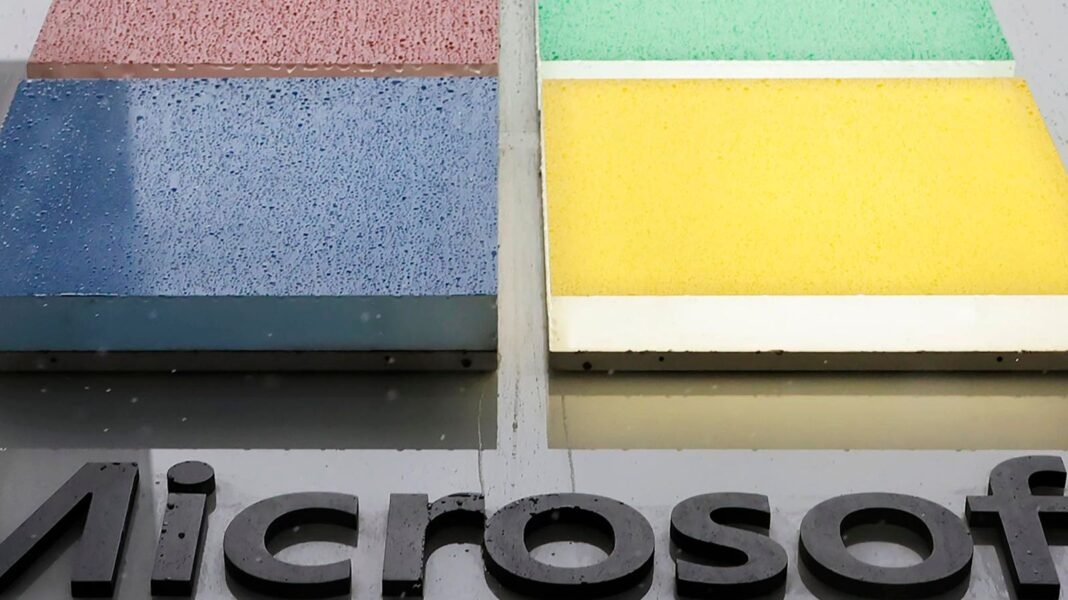 Microsoft Sued For Killing Windows 10-All Users Must Act Now