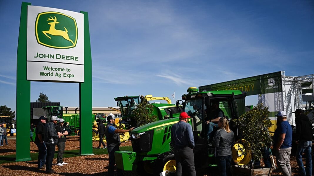 John Deere Gears Up for $600 Million Tariff Blow in 2024