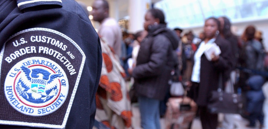 US Border Device Searches Skyrocket to Unprecedented Levels, New Data Reveals