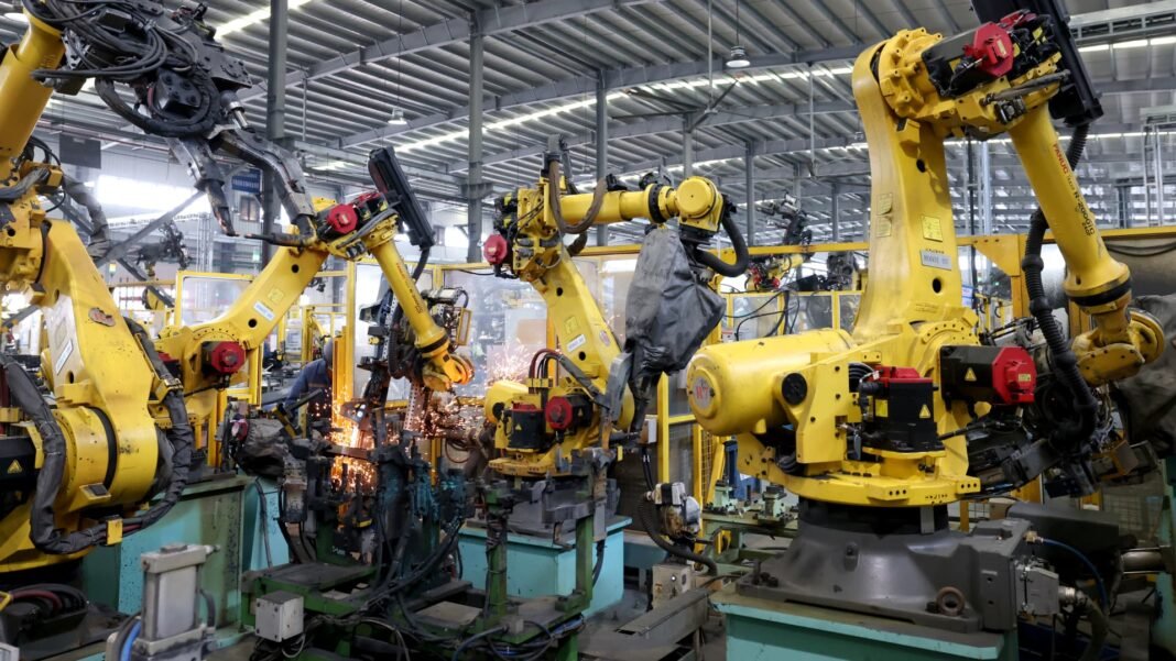 China’s industrial profits narrow declines to 1.5% in July as Beijing clamps down on price wars
