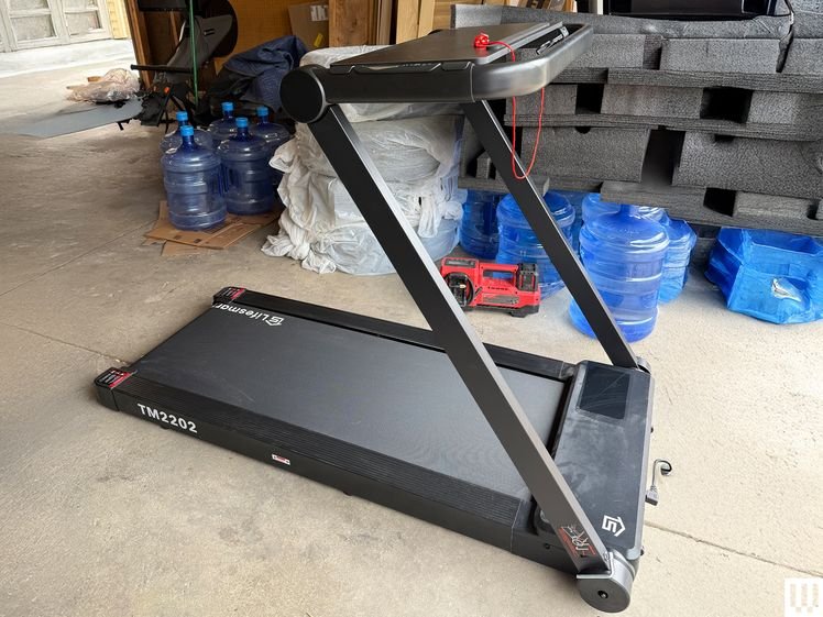 Lifesmart TM2202 treadmill full view