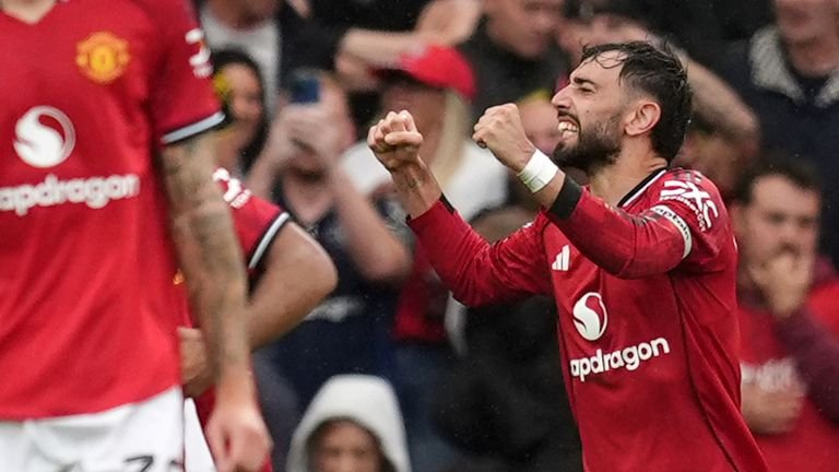 Bruno Fernandes celebrates winning penalty