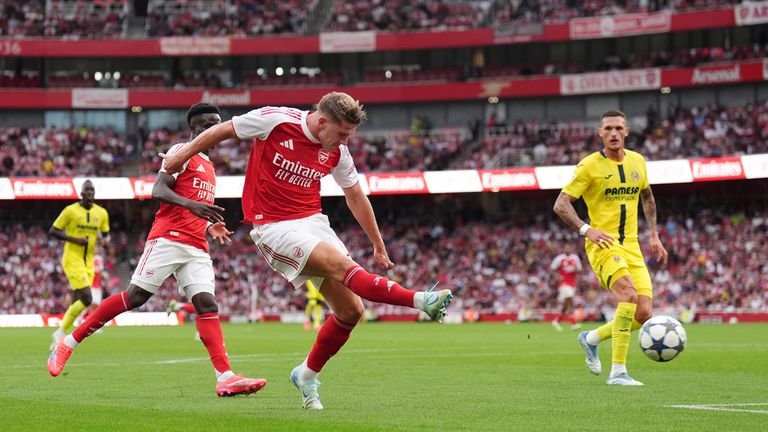 Gyokeres' shot saved during second half