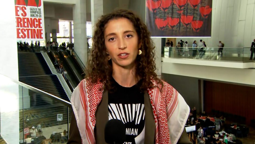 Discover the Powerful Message a Palestinian Activist Revealed to an Al Jazeera Journalist