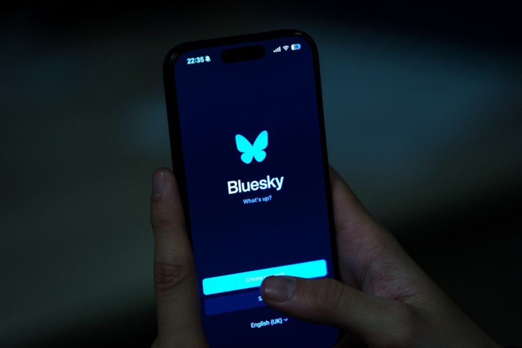 Bluesky adds private bookmarks