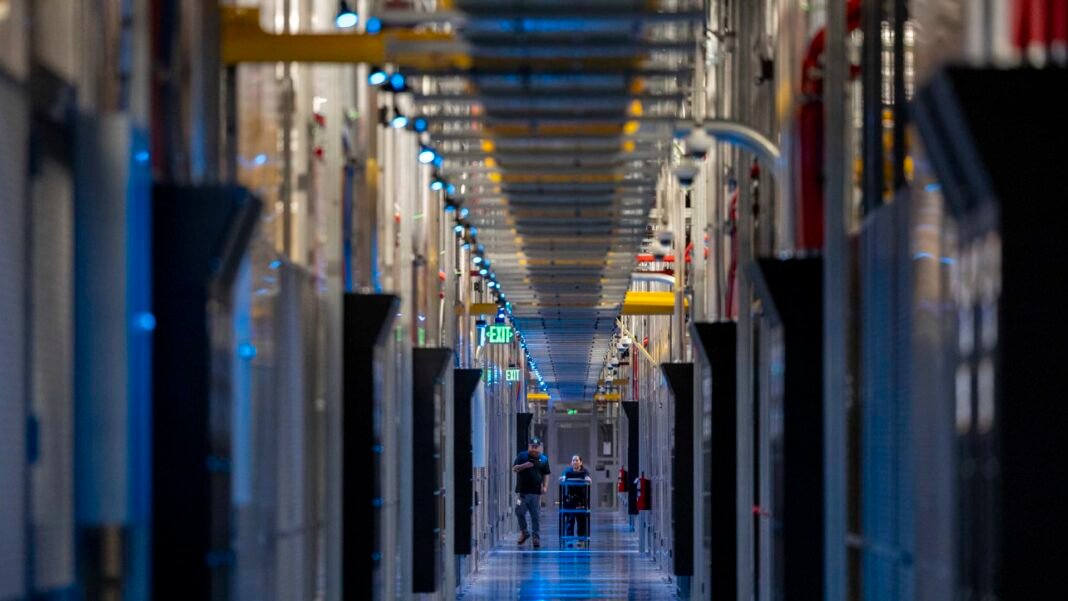 Looking to buy an industrial AI play? Here are levels to watch for Eaton and GE Vernova