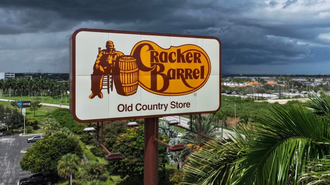 Cracker Barrel Stock Slides as Mixed Earnings and Rebrand Backlash Shake Investor Confidence