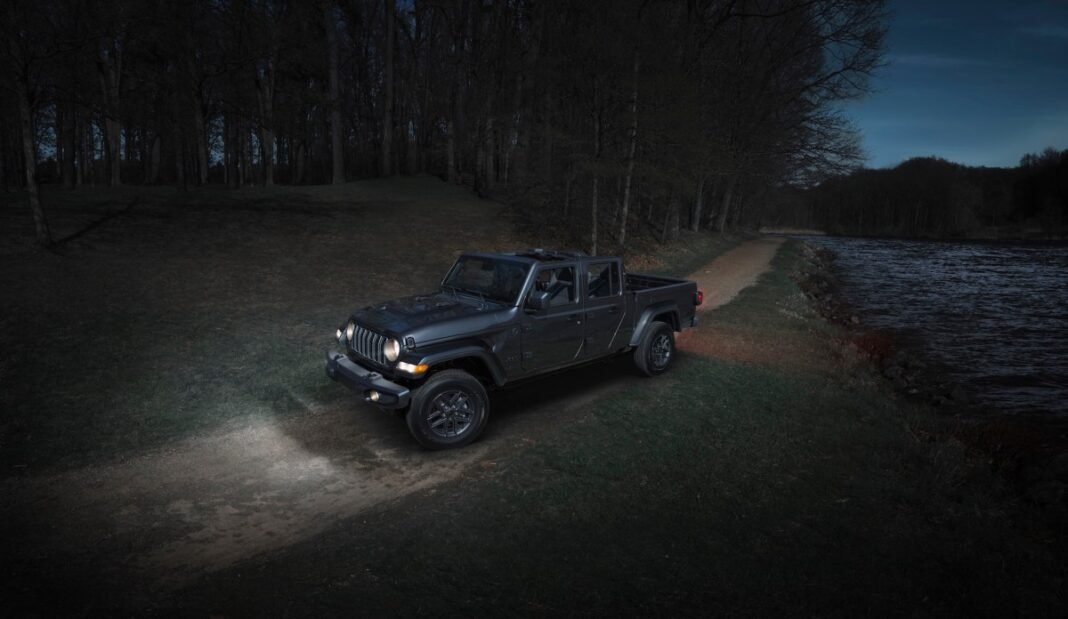 Stellantis Shocks Fans by Scrapping Electrified Jeep Gladiator Plans