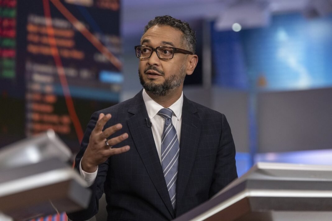 Google Cloud’s COO isn’t stressed about landing the AI giants