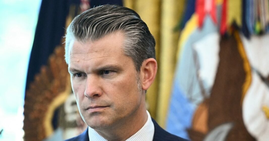 US Defense Secretary Convenes Top Military Leaders for Exclusive Virginia Summit