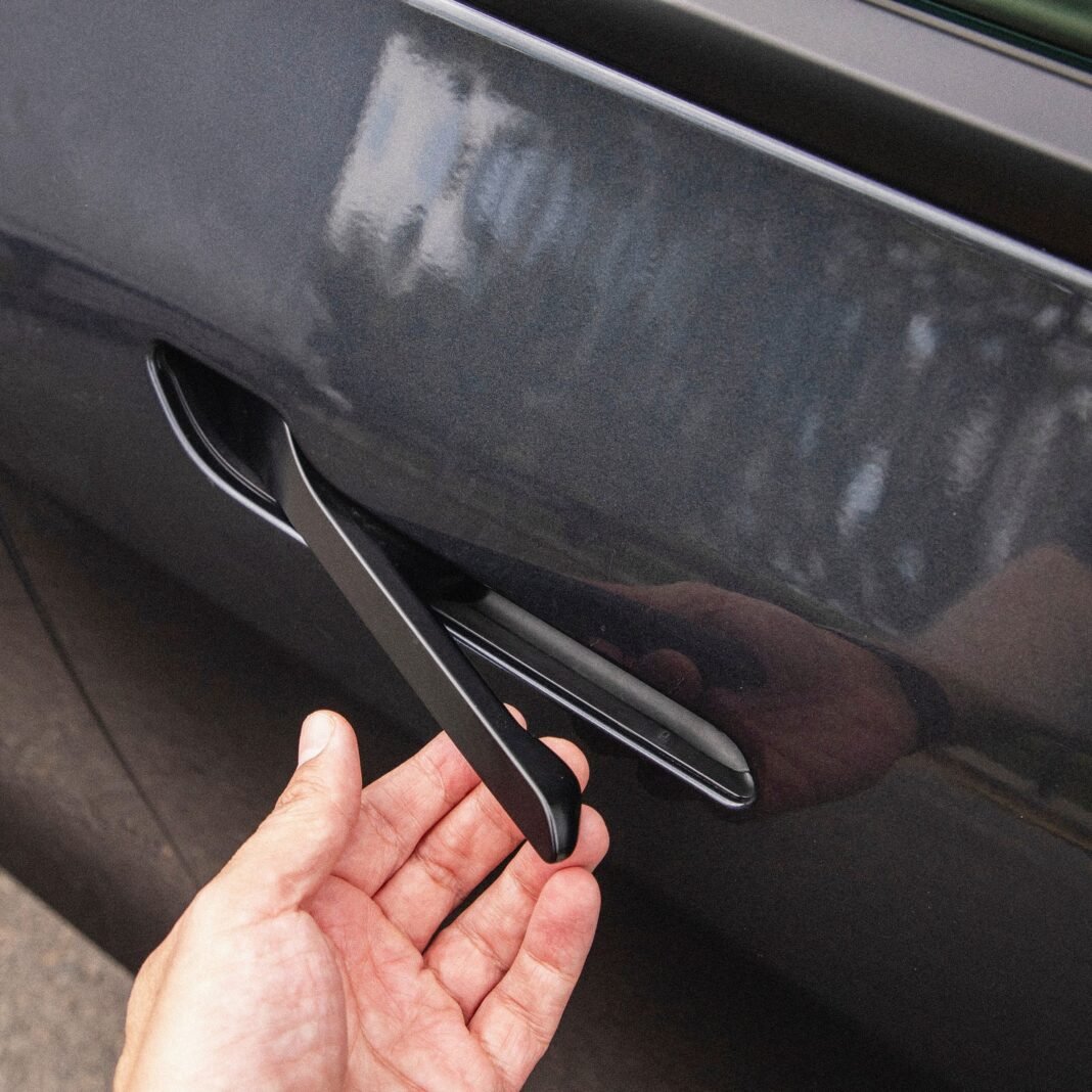 New Rules Could Force Tesla to Redesign Its Door Handles. That’s Harder Than It Sounds