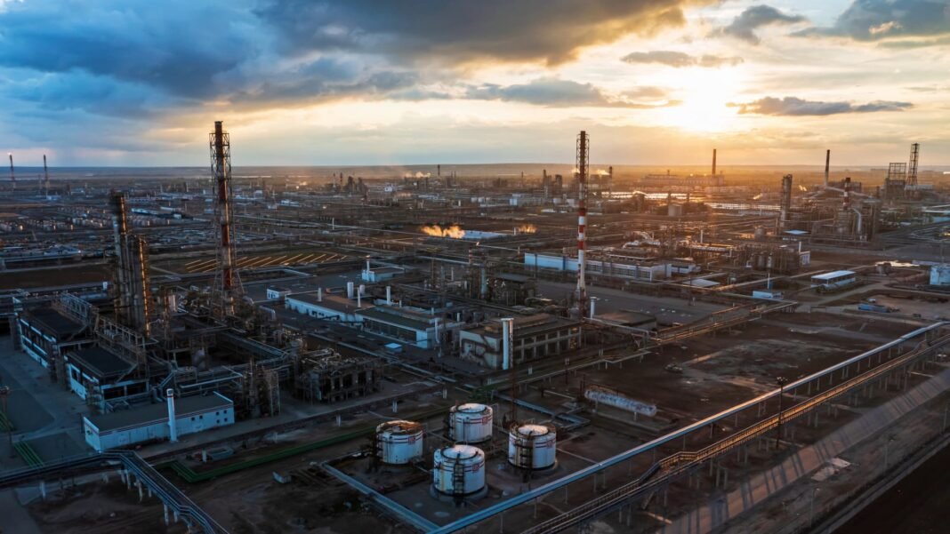 Oil jumps 3% after Trump administration sanctions big Russian oil companies