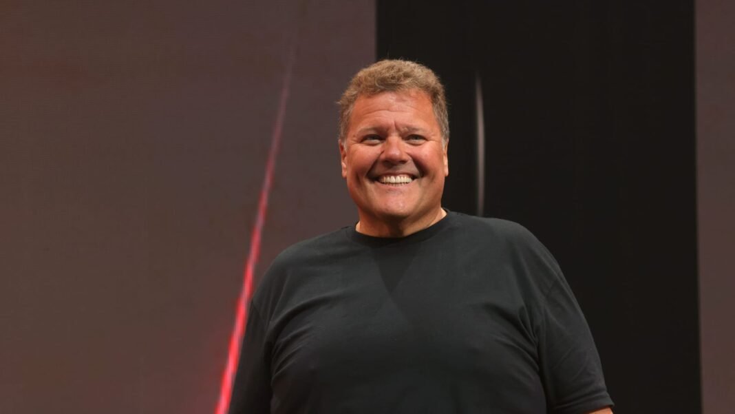 Billionaire Jimmy John’s Founder Exposes Work-Life Balance for Entrepreneurs as the Biggest Myth Ever