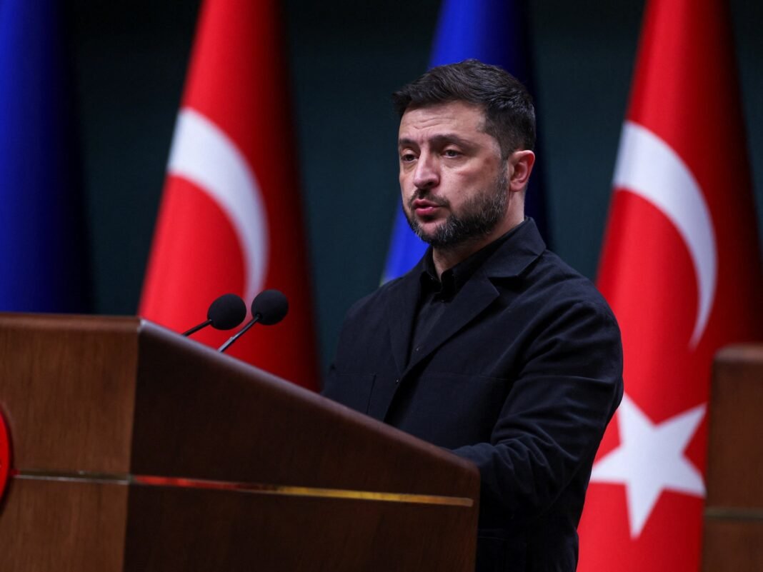 New US peace plan for Ukraine involves Kyiv ceding land, weapons: Reports