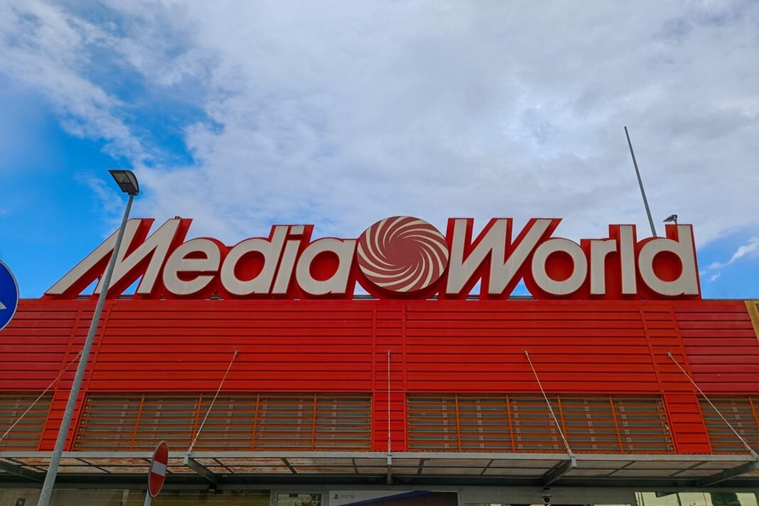 MediaWorld’s €15 iPad Sale Sparks Frenzy: “It Was a Clear Mistake” – Shoppers Urged to Return Devices!