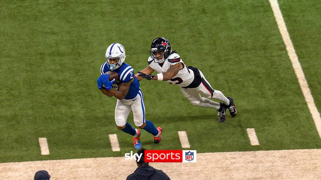 Josh Downs Leaves Fans Breathless with Jaw-Dropping Over-the-Shoulder Toe-Tap Catch!