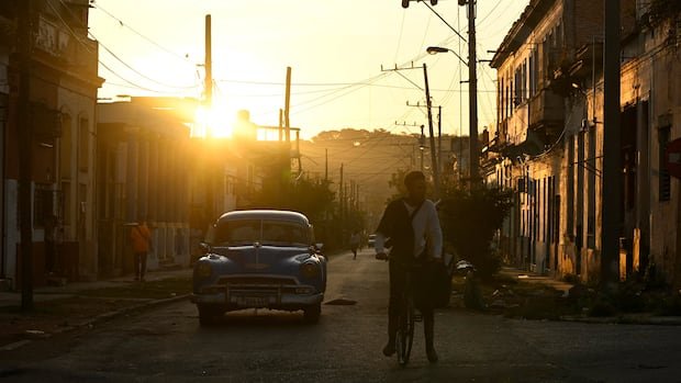 Cuba Triumphs Over Darkness: Power Restored After Massive Blackout Shakes Havana and Western Regions