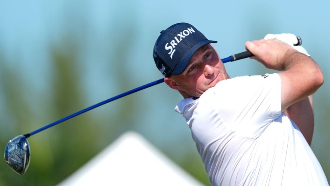Hero World Challenge Thriller: Sepp Straka Seizes the Lead as Scottie Scheffler Charges in PGA Tour Showdown