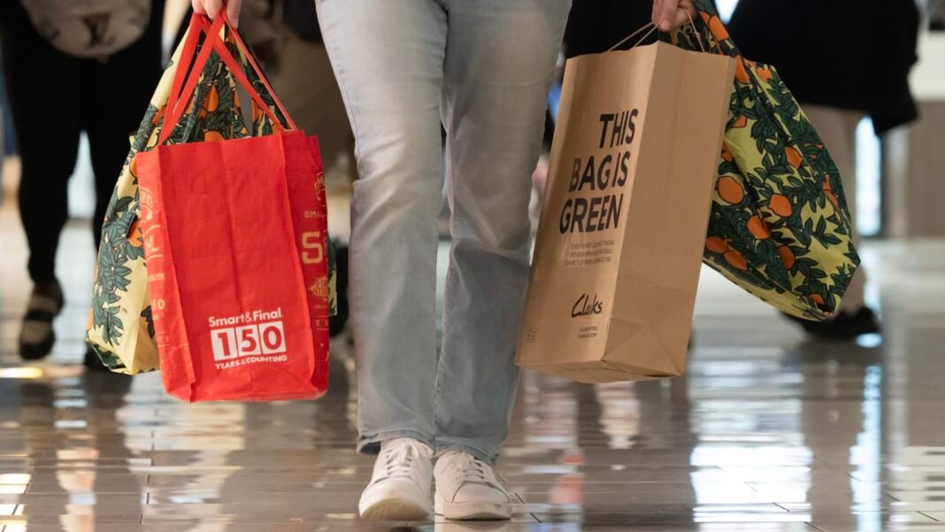 Holiday retail spending rose 4.2% this season, driven by e-commerce and electronics: Visa report