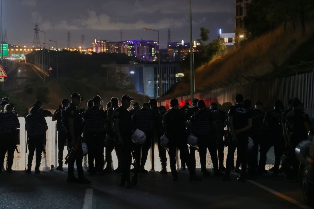 Istanbul police detain 115 suspected ISIS members believed planning Christmas attacks in Turkey