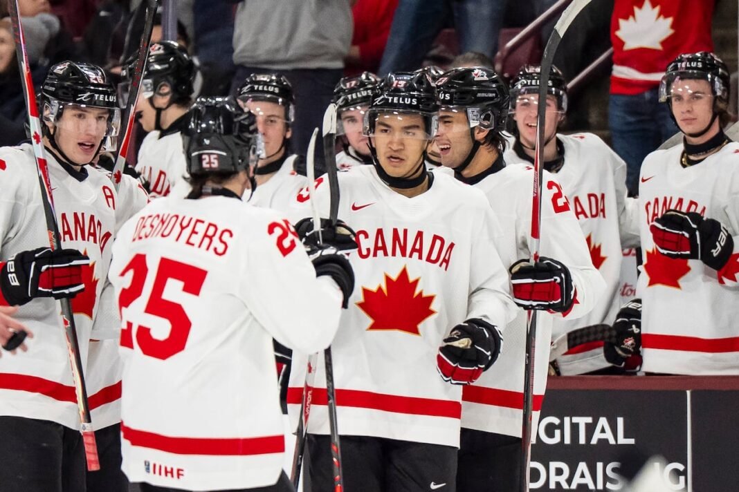 Canada holds off Czechs in wild opener of men’s junior hockey worlds