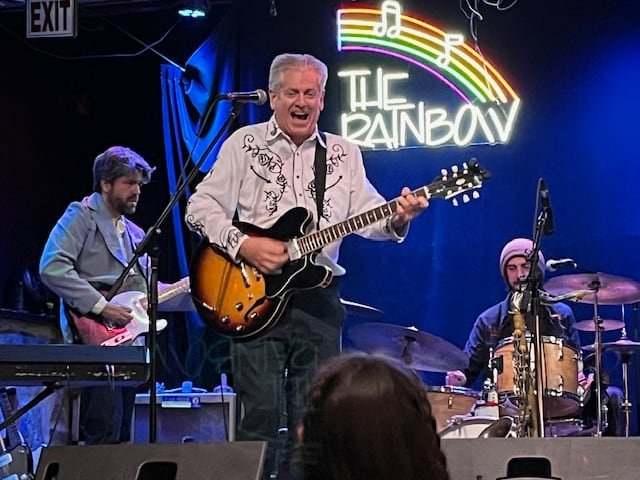 From Quiet Retirement to Fearless Fight: How Former MP Charlie Angus Decides to ‘Kick at the Darkness