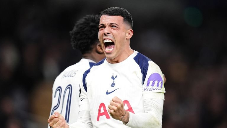 Pedro Porro celebrating during Tottenham's victory over Slavia Prague