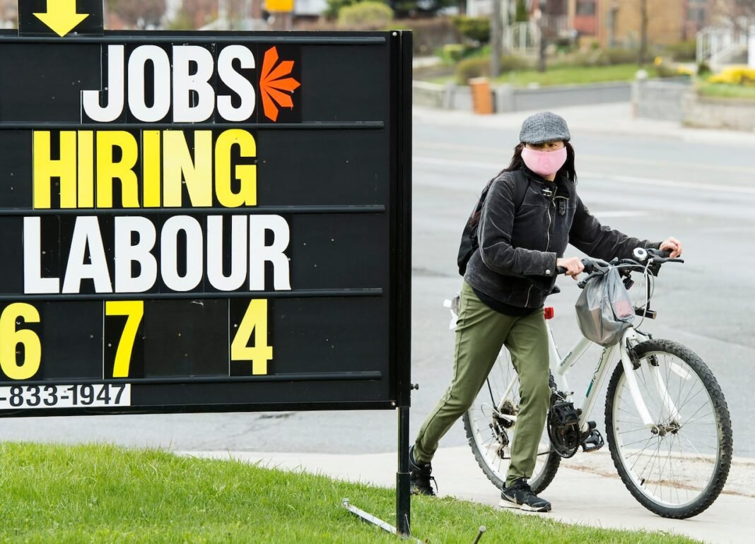 Jobs, economy top voters’ priorities at the end of a turbulent 2025: Nanos poll