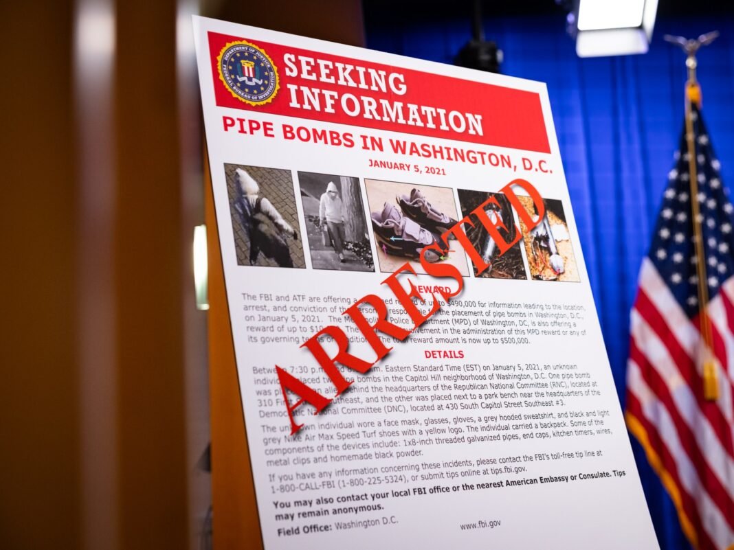 US judge orders DC pipe bomb suspect to remain in custody ahead of trial