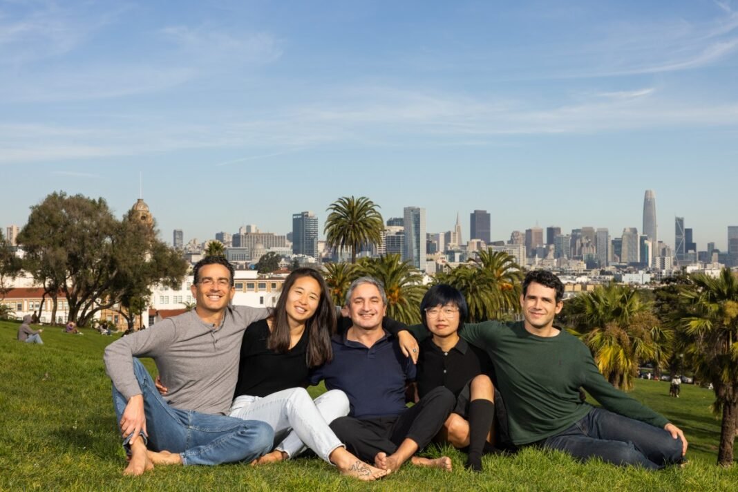 Humans and AI Unite: Pioneering the Future of Collaborative Intelligence