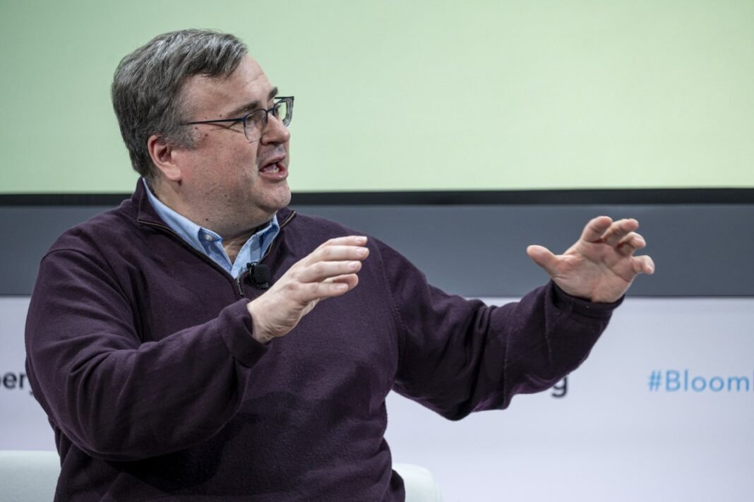 Reid Hoffman Calls on Silicon Valley Leaders to Take a Bold Stand Against President Trump-No More Bowing Down!