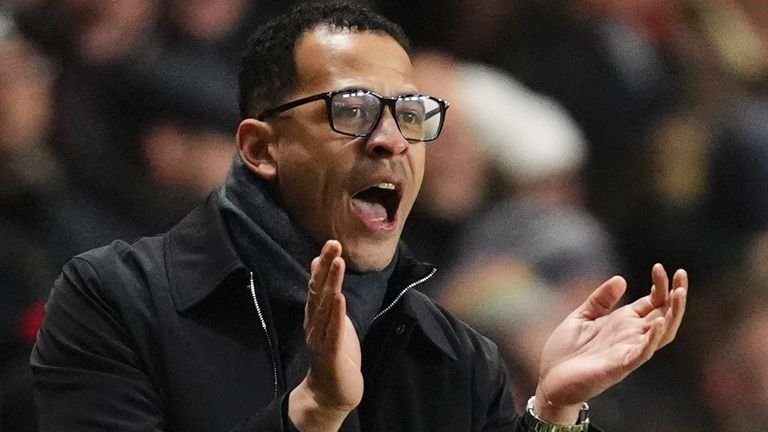 Liam Rosenior selected young players in his managerial debut leading Chelsea