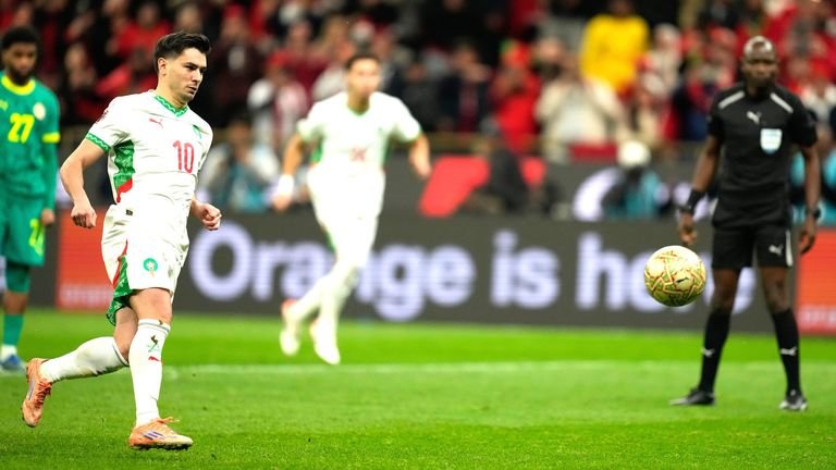 Brahim Díaz misses penalty