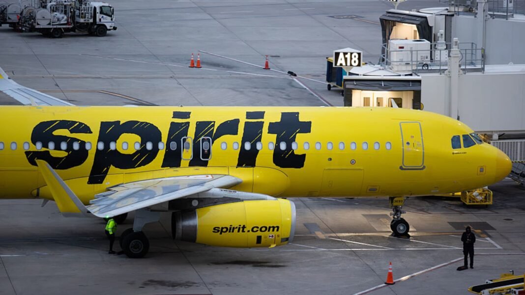 Spirit Airlines sells more planes, calls back 500 flight attendants from furlough ahead of spring break