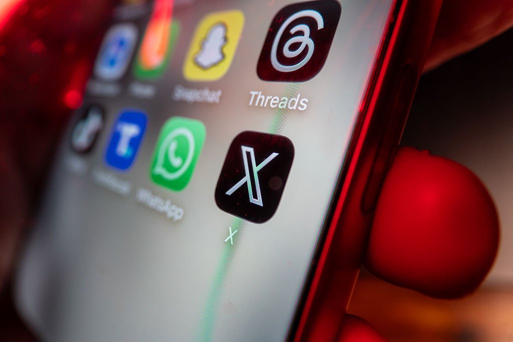 X Supercharges Vertical Video with Thrilling New Update!