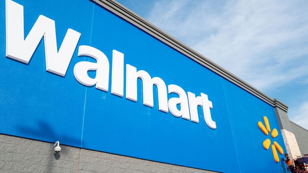 Walmart’s Holiday Sales Soar, But Earnings Forecast Falls Short of Hopes