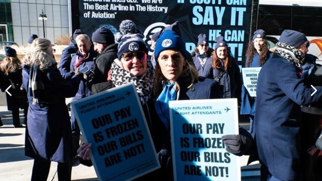 United Airlines Hides $1 Billion In Unpaid Crew Cost, Labor Leader Says