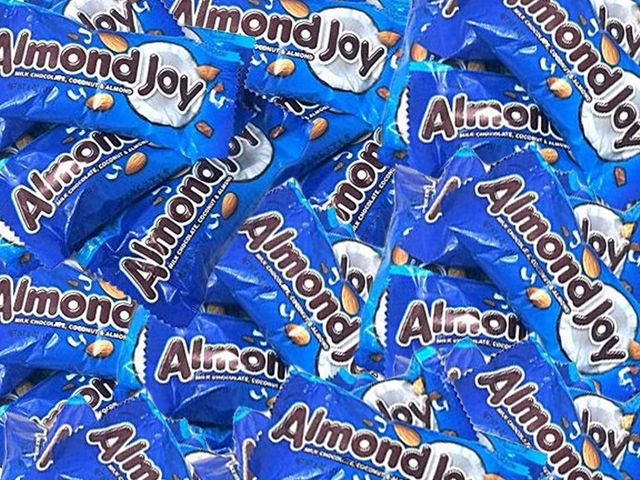 Snack-sized candy bars