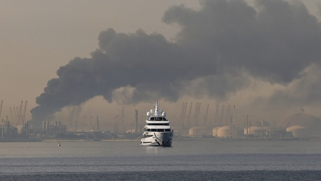 The wealthy once rushed to Dubai. Now they’re scrambling to leave