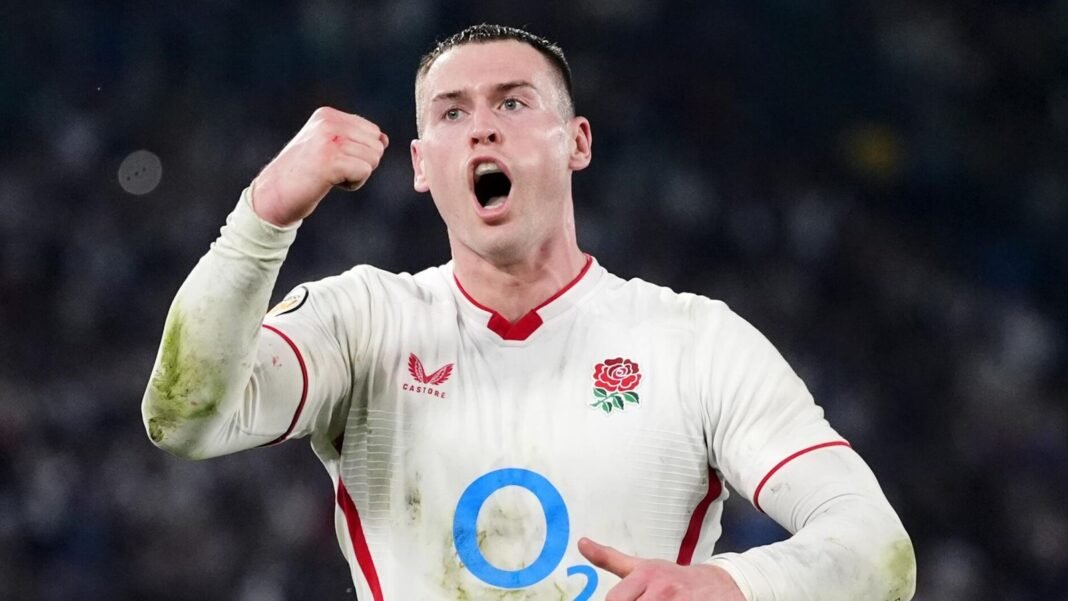 Tom Roebuck: England’s Six Nations loss to Italy was heartbreaking but squad still back Steve Borthwick ahead of France game | Rugby Union News | Sky Sports