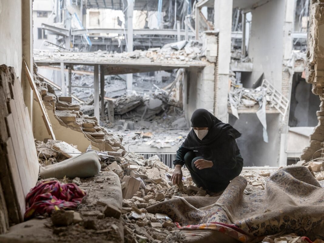 Top Trump Adviser Unveils Jaw-Dropping $12 Billion Price Tag of Iran Conflict So Far