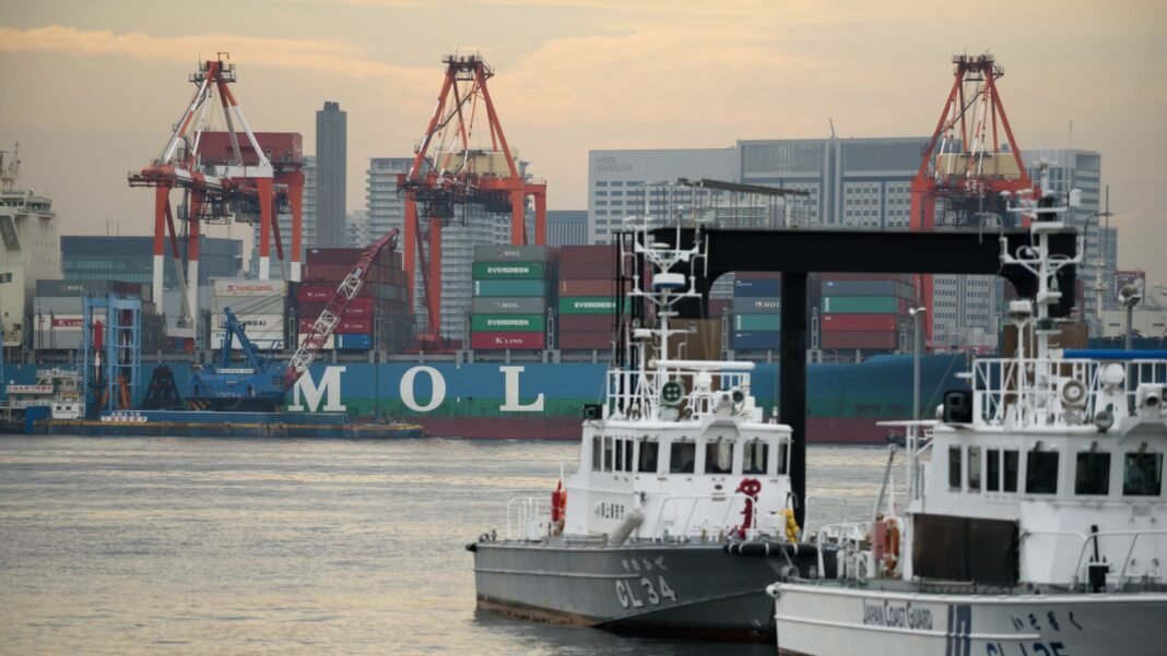 Japan’s Mitsui OSK Soars as Activist Investor Elliott Makes Bold Move