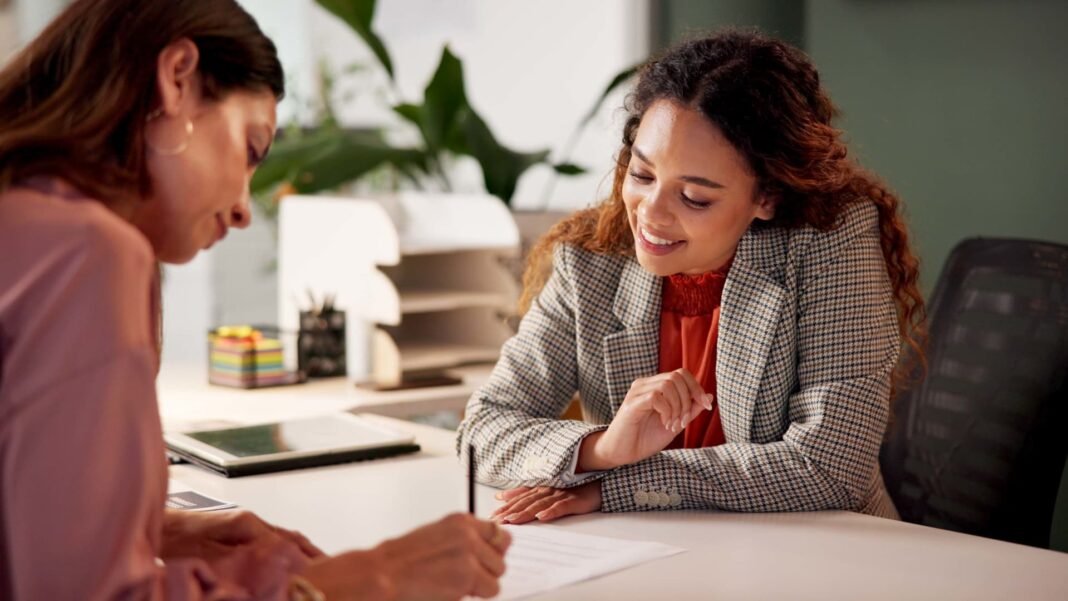 Shattering Ceilings: Women Surge into Wealth Management-but Advisory Roles Still Out of Reach, Study Finds