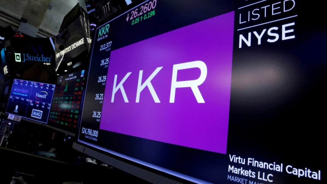 Moody’s Downgrades KKR and Future Standard’s Private Credit Fund to Junk Amid Rising Bad Loans