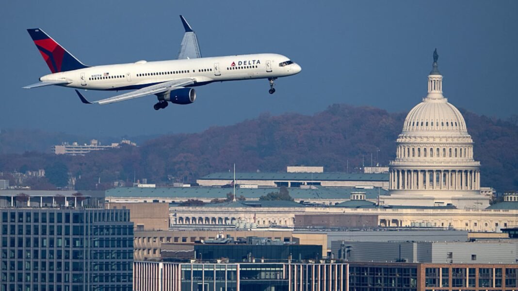 Delta suspends ‘specialty services’ perk for members of Congress, cites DHS shutdown
