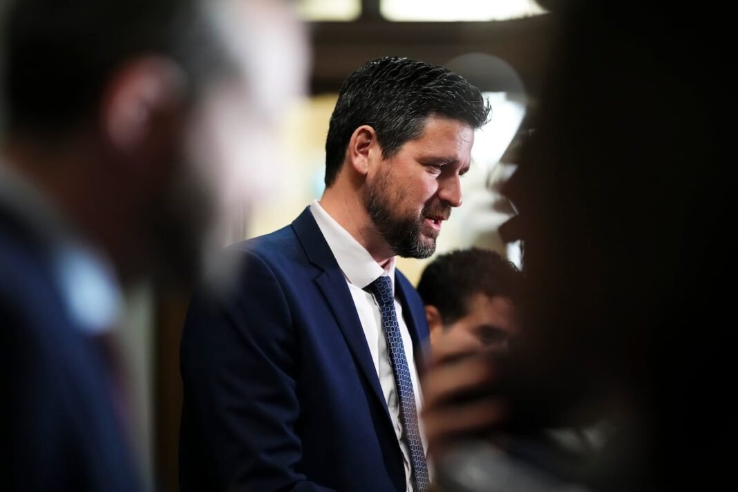 With hindsight, former immigration minister says he would have capped international students sooner